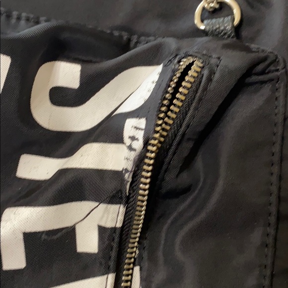 Backpack - Picture 9 of 9